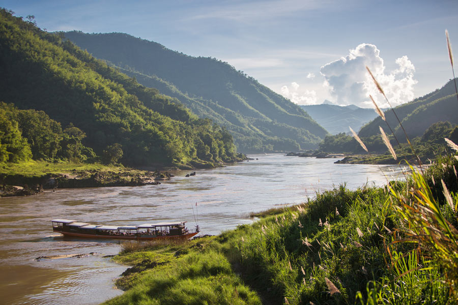 Pakbeng Mekong River - Start your penalty-free journey in Laos